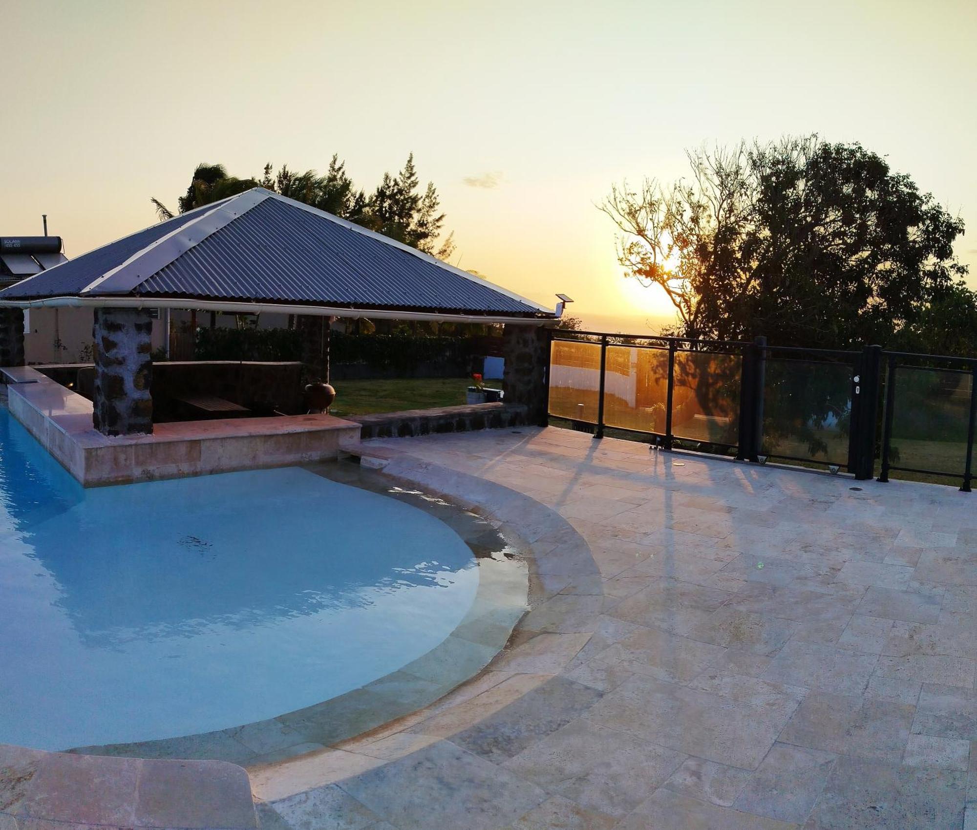 Maison Les Cocotiers De Plaiz'Anse Petite Île Esterno foto