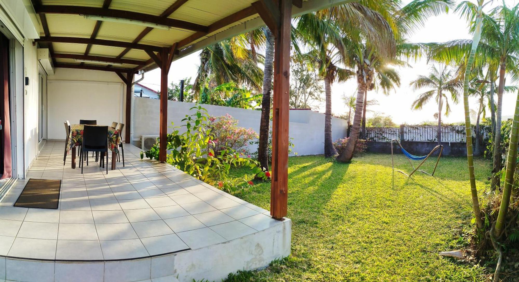 Maison Les Cocotiers De Plaiz'Anse Petite Île Esterno foto